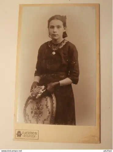 Kabinettfoto - A. Wertheim in Rostock , Dame , Adel , Mecklenburg , CDV , Photographie , Kabinett !