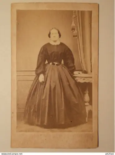 Kabinettfoto - Louis Baade in Stavenhagen i. Mecklenburg , Atelier ,  Adel , CDV , Photographie , Kabinett !!