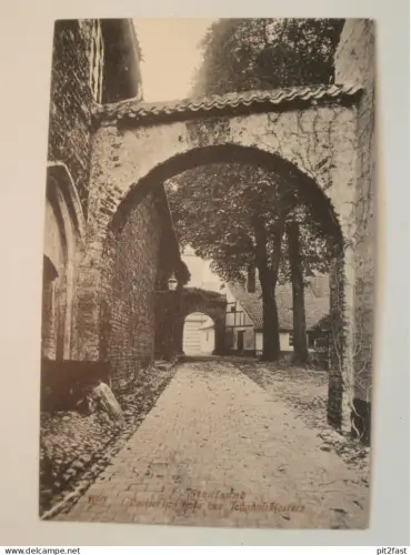 Stralsund i. Mecklenburg , ca. 1910 , Hof des Johanniskloster , Ansichtskarte , AK !!