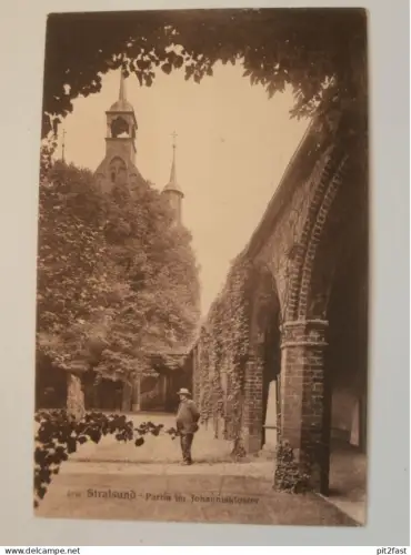 Stralsund i. Mecklenburg , 1919 , Partie am Johanniskloster , Ansichtskarte , AK !!