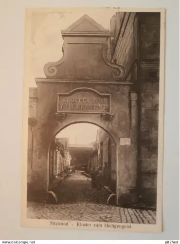 Stralsund i. Mecklenburg , 1942 , Heilgeistkloster , Ansichtskarte , AK !!