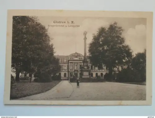Güstrow i. Mecklenburg , ca. 1910 , Kriegerdenkmal und Landgericht , Ansichtskarte , AK !!
