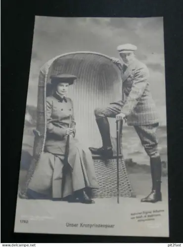 Kronprinzenpaar in Heiligendamm i. Mecklenburg , Strandkorb , A. Beckmann Photograph , alte Ansichtskarte , AK , CPA !!