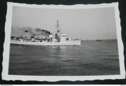 Minensuchboot M204 - Einfahren in Minensuchhafen , 1941 , Marine , Schiff , Schiffe !!