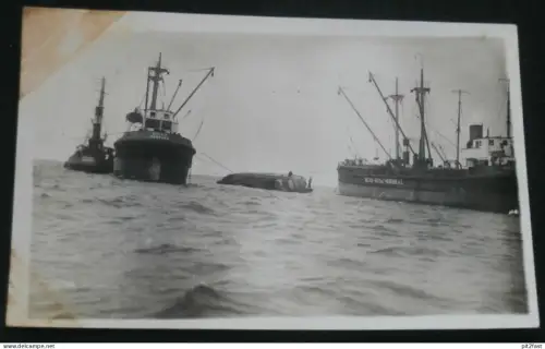 Griep Hamburg , Havarie , Schiffsunglück , Bergung , Reederei , Schiffe , Schiff , altes Foto !!