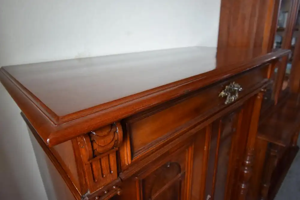 Vertiko Gründerzeit um 1870/80 Nussbaum  1