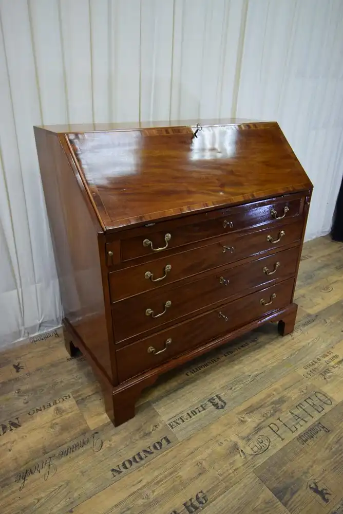 Sekretär Early Georgian Bureau um 1725 Mahagoni 2