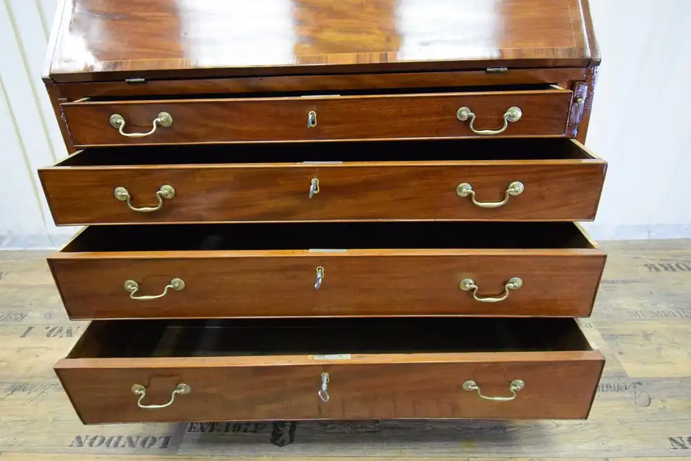 Sekretär Early Georgian Bureau um 1725 Mahagoni 3