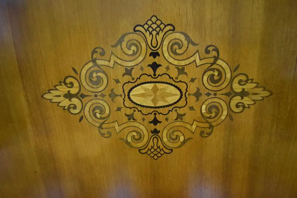 Kredenz Art Deco um 1920 Kirsche/Nussbaum/Mahagoni 3