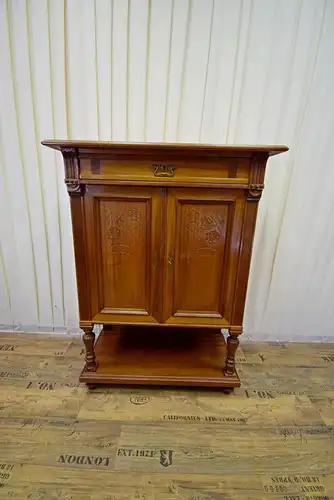 Kabinettschrank Jugendstil 1890 Mahagoni