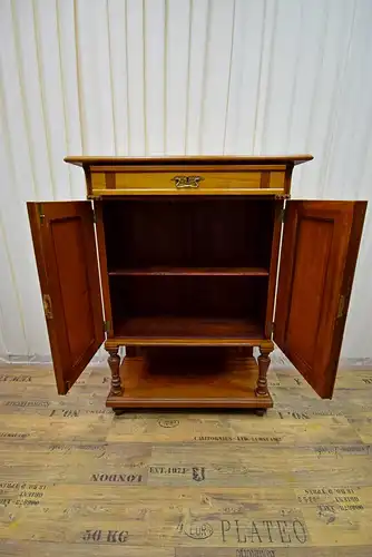 Kabinettschrank Jugendstil 1890 Mahagoni