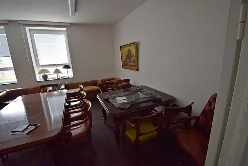 Bürostuhl Chesterfield Style Leder/Mahagoni Fa. Wiechmann 