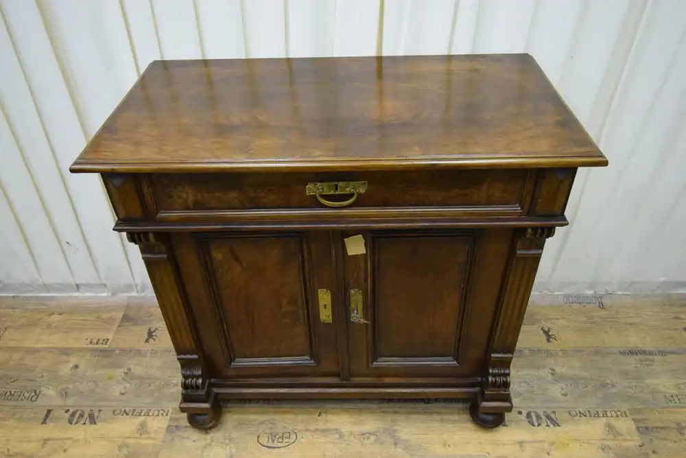 Vertiko Nussbaum um 1880 Sachsen Anhalt  1