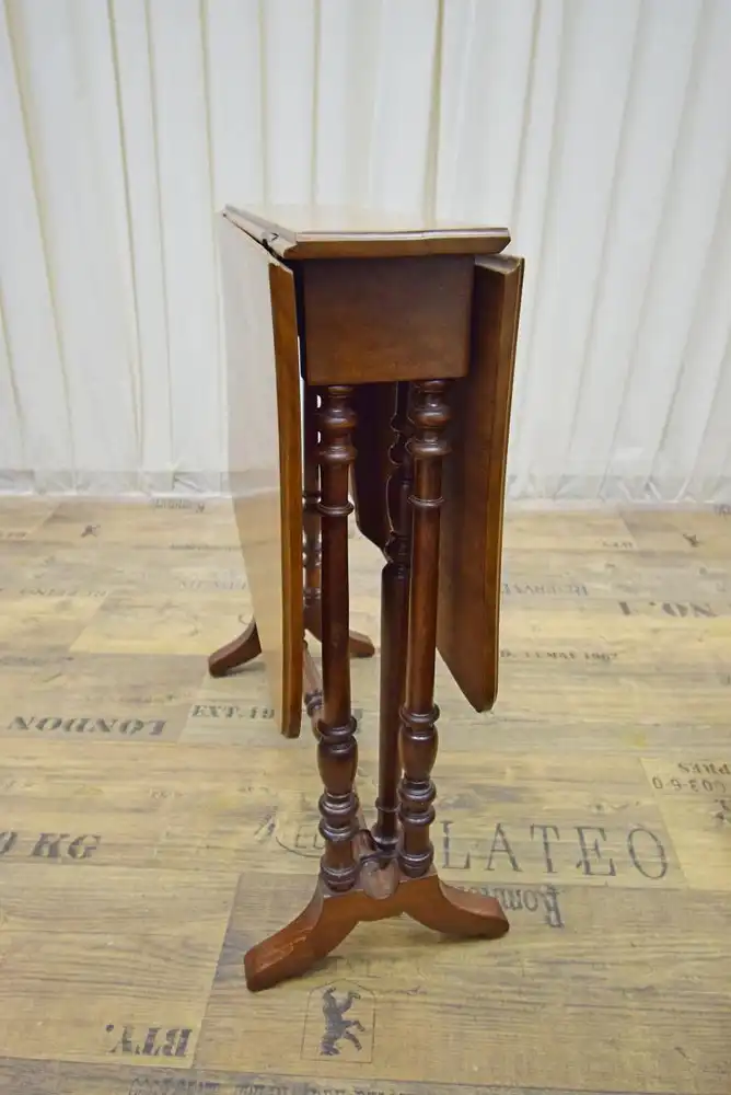 Klapptisch England um 1870 Mahagoni  5