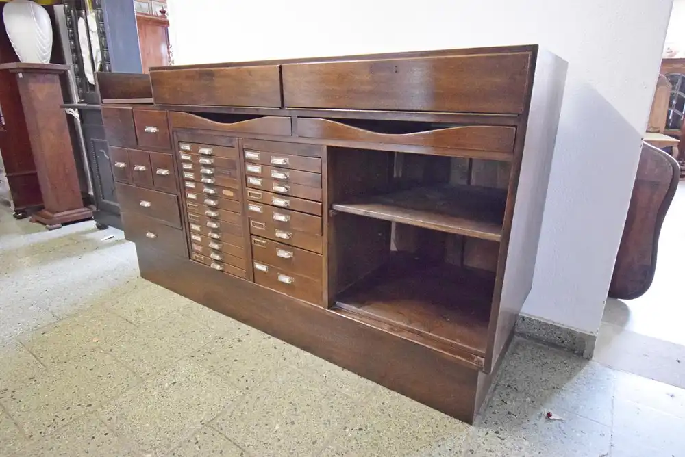 Ladentresen Juwelier um 1940/50 Nussbaum  3