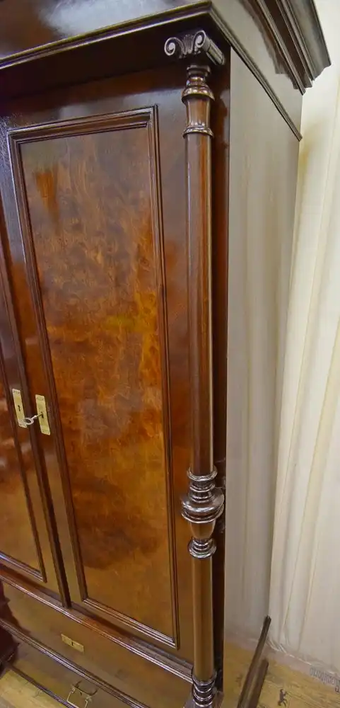 Kleiderschrank Gründerzeit um 1890 Mahagoni  3