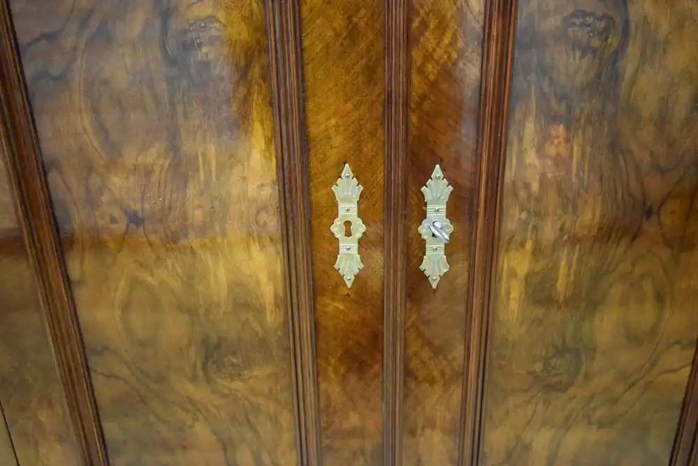 Wäscheschrank Gründerzeit um 1890 Mahagoni  5