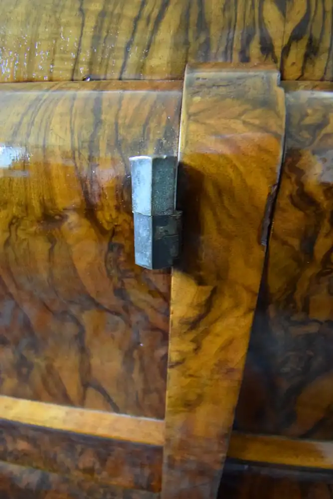 Sideboard Art Deco um 1915 kaukasischer Nussbaum  8