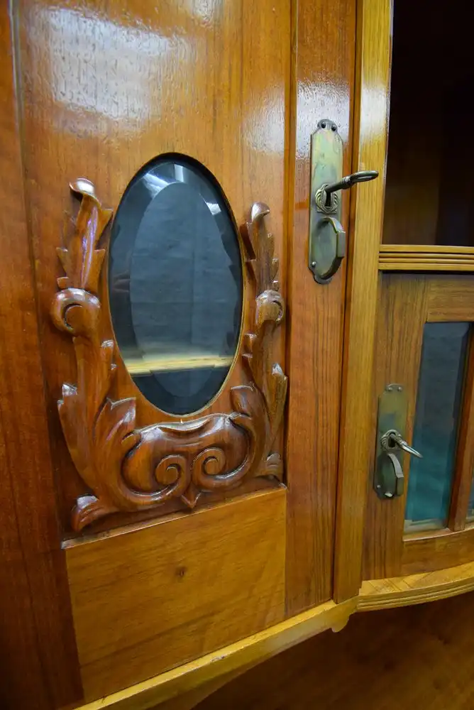 Buffet Schrank 2-teilig mit Aufsatz Jugendstil Nussbaum um 1900 4