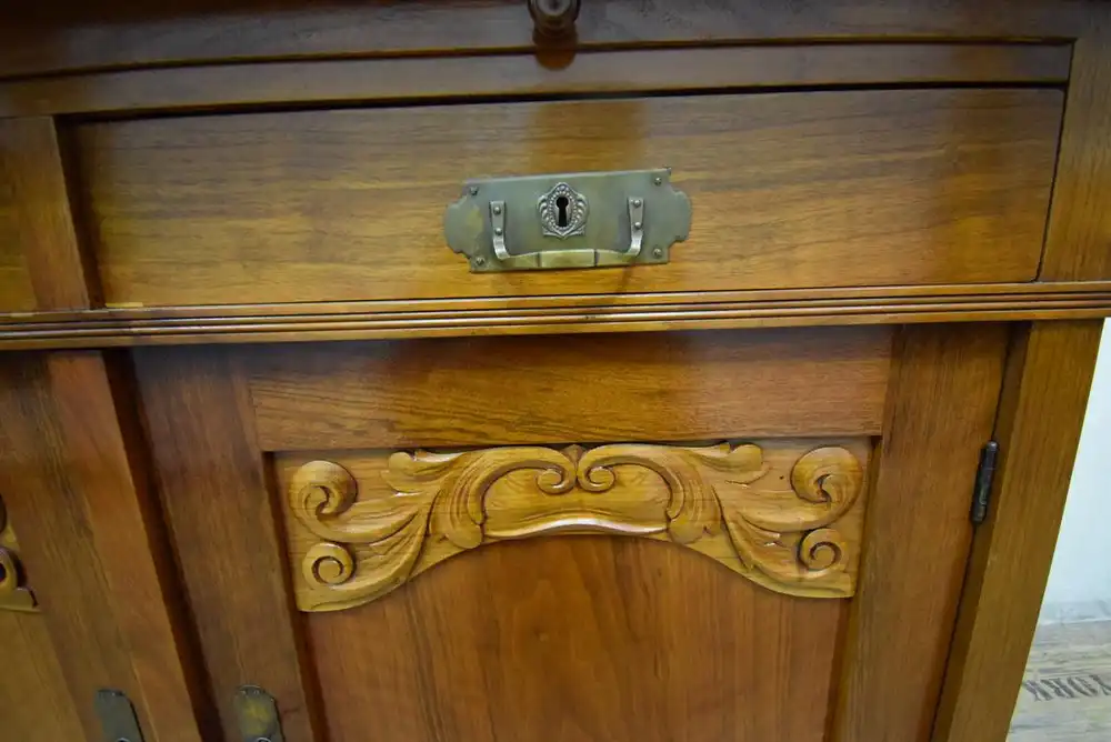 Buffet Schrank 2-teilig mit Aufsatz Jugendstil Nussbaum um 1900 6