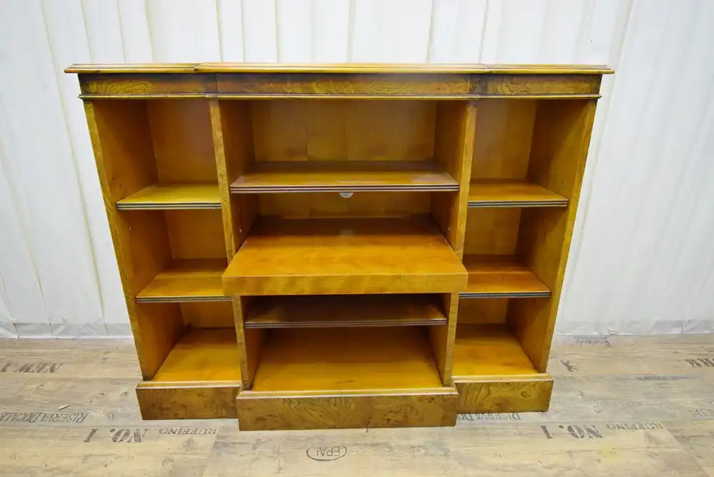 Sideboard/Regal/Fernsehschrank  englisch Replic Georgian Style Kirsche um 1980 0