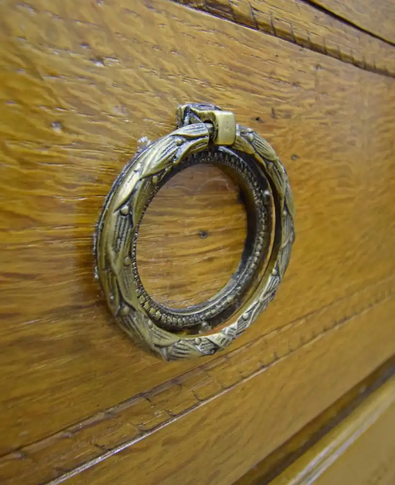 Wäscheschrank Barock um 1800 massive Eiche  4