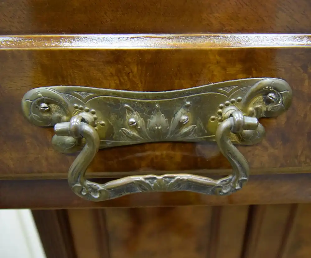 Vertiko Jugendstil Nussbaum um 1890  4