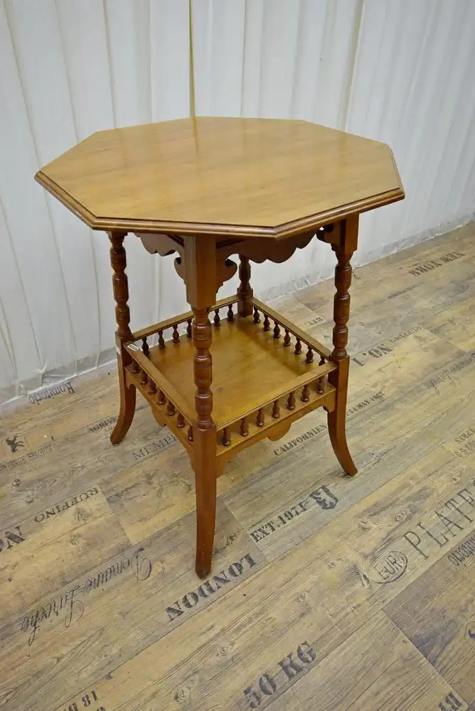 Beistelltisch Eiche um 1900 2