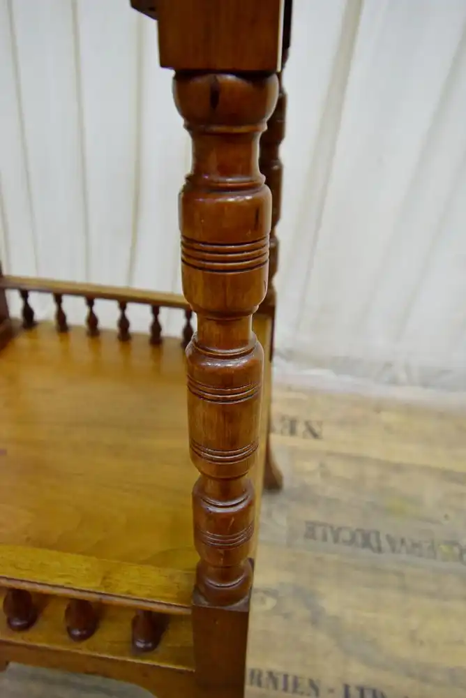 Beistelltisch Eiche um 1900 4