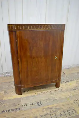 Eckschrank Biedermeier um 1850 Mahagoni mit Messing Intarsien 