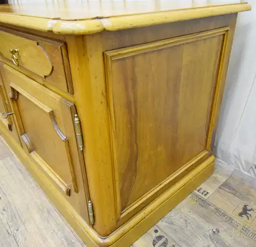 Halbschrank Nussbaum Replic um 1960 