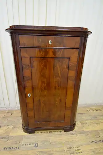 Eckschrank Biedermeier um 1830/40 Mahagoni Schellack 