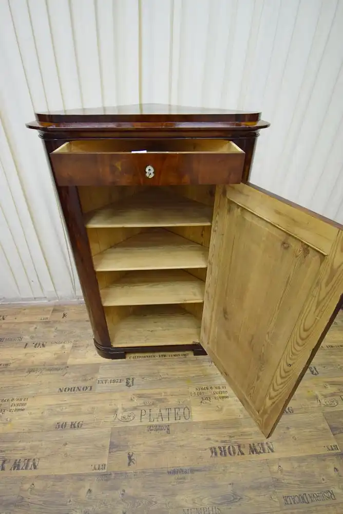 Eckschrank Biedermeier um 1830/40 Mahagoni Schellack  4