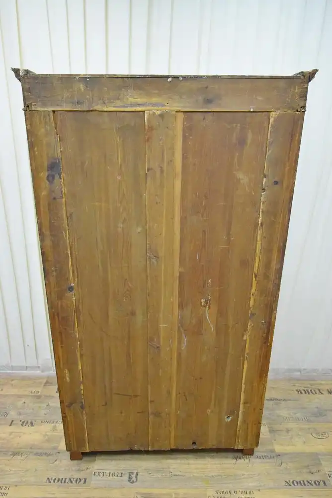 Vitrinenschrank Historismus um 1870 Mahagoni Schellack  7