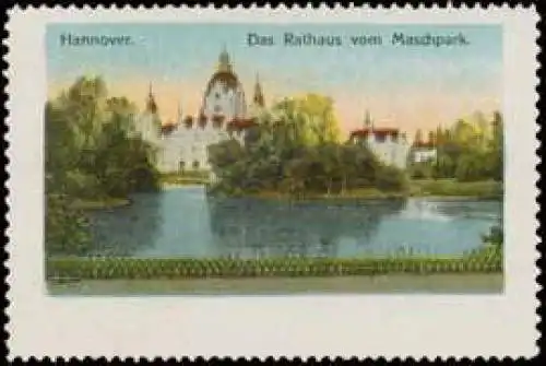 Das Rathaus vom Maschpark