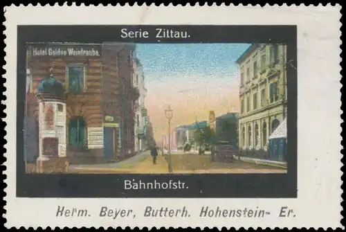 BahnhofstraÃe mit LitfaÃsÃ¤ule in Zittau