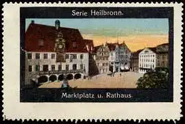 Marktplatz und Rathaus