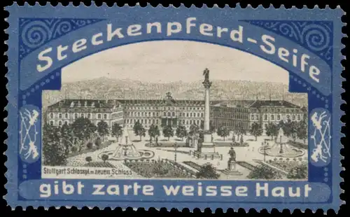 Schlossplatz mit neuem Schloss in Stuttgart