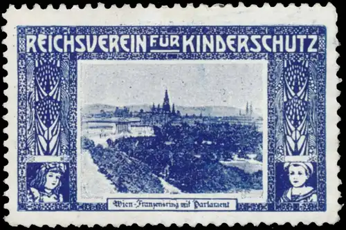 Franzensring mit parlament in Wien