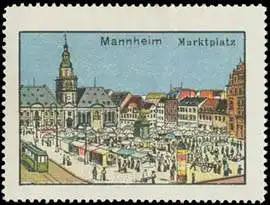 Marktplatz mit StraÃenbahn