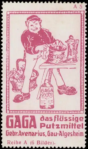 Mann putzt MetallgefÃ¤Ã