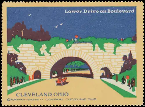 Lower Drive on Boulevard