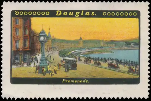 Promenade mit StraÃenbahn