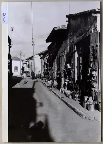 Petzold, W: In Limassol. 