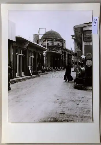 Petzold, W: Larnaca [Zypern]. Im Bazar. Ehemalige Moschee. 