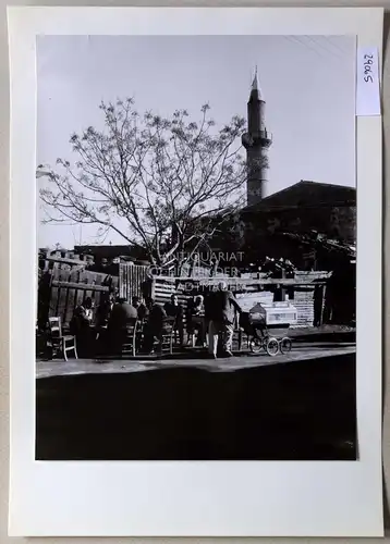 Petzold, W: Nicosia (Zypern). Bei der Omeriyeh-Moschee. 