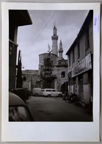 Petzold, W: Nicosia, Bedestan und dahinter Selimiye-Moschee. [Zypern]. 