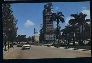 Venezuela. Caracas. Plaza Venezuela con edificio polar.