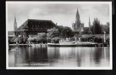 Konstanz. Hafen mit KonzilumsGebäude.