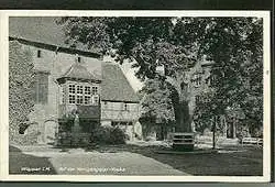 Wismar i. M. Hof der Heiligengeist-Kirche